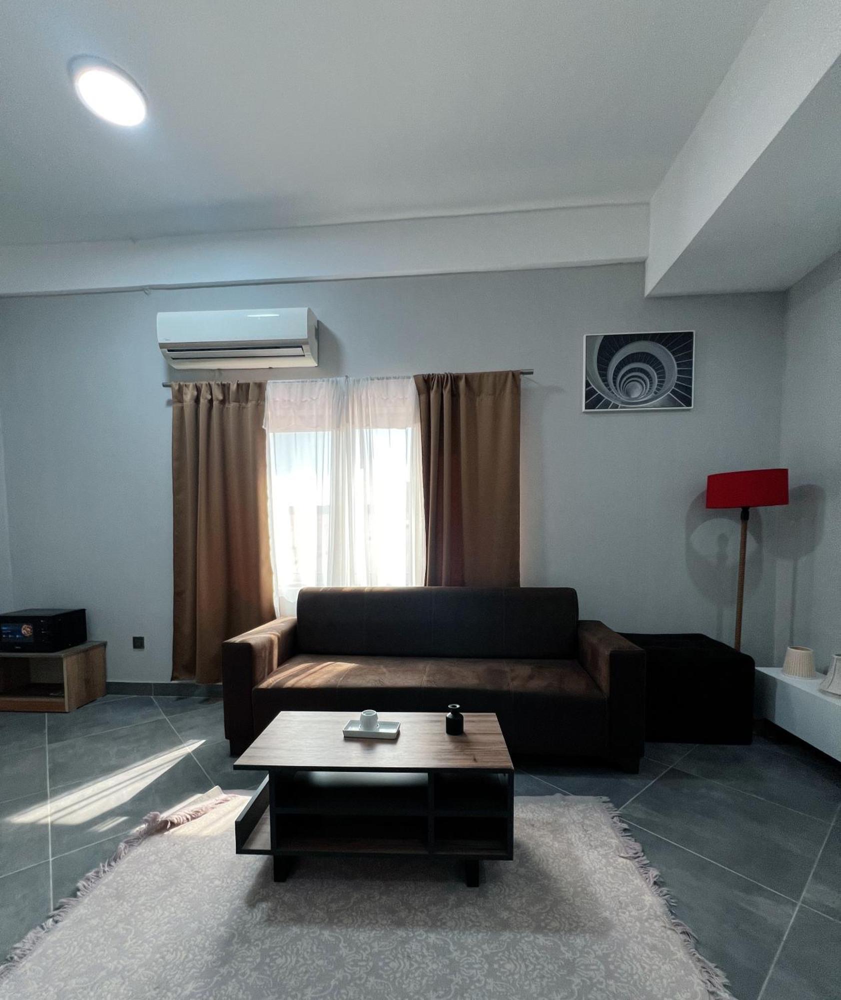 Euro Homes Hotel أكرا المظهر الخارجي الصورة