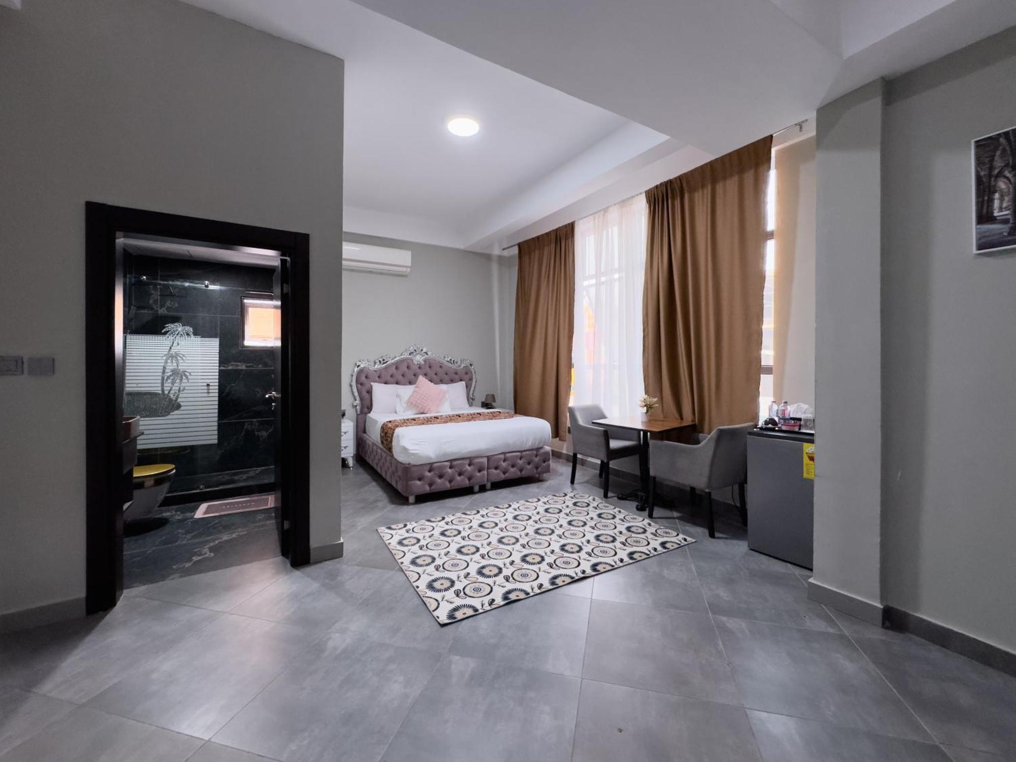 Euro Homes Hotel أكرا المظهر الخارجي الصورة